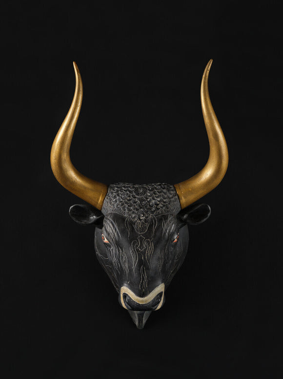 Replica bull's head rhyton