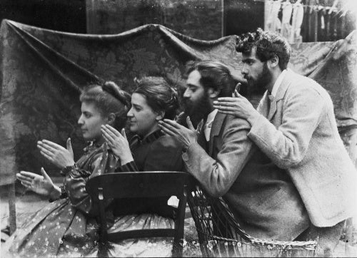 Esther Pissarro, Alice Isaacson, Lucien and Georges Pissarro pretending to be a train